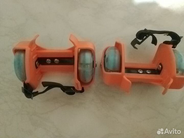 Коньки роликовые на обувь