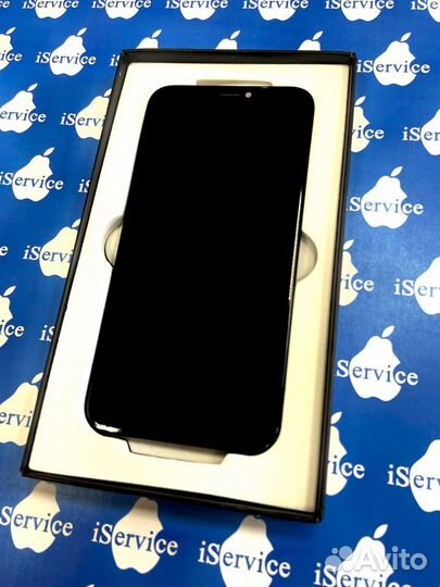 Дисплейный модуль на iPhone XS