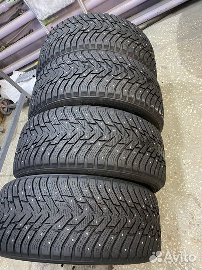 Nokian Tyres Hakkapeliitta 8 SUV 275/50 R20 113T