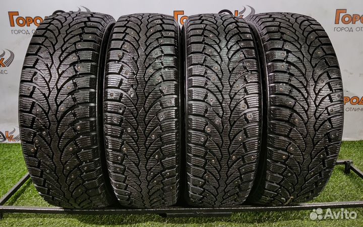 Pirelli Formula Ice 195/60 R15 88T