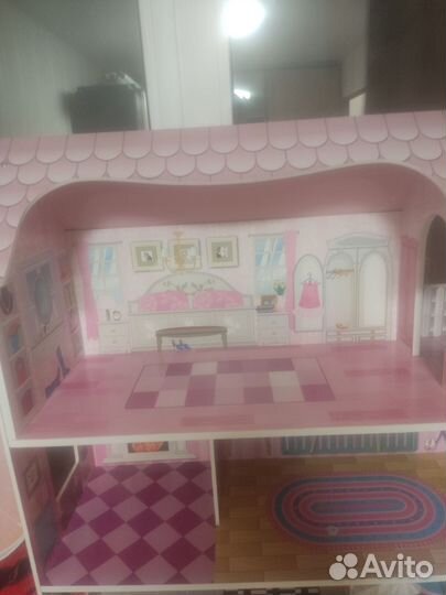 Домик кукольный