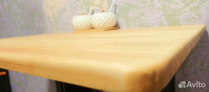 Кухонный стол