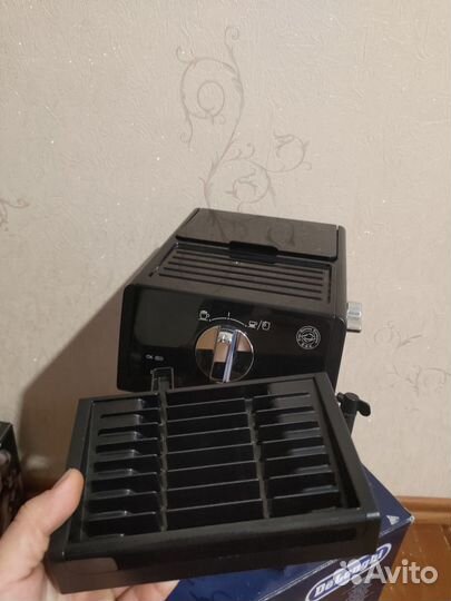 Кофеварка Delonghi ECP31.21 рожковая с капучино