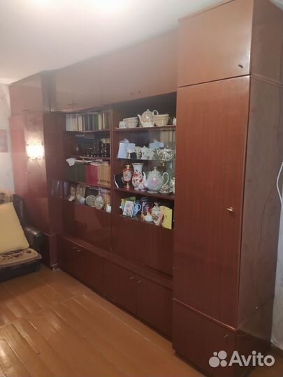 Стенка в гостиную