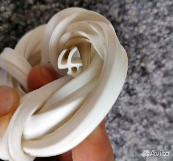 Уплотнитель на пластиковые окна пвх