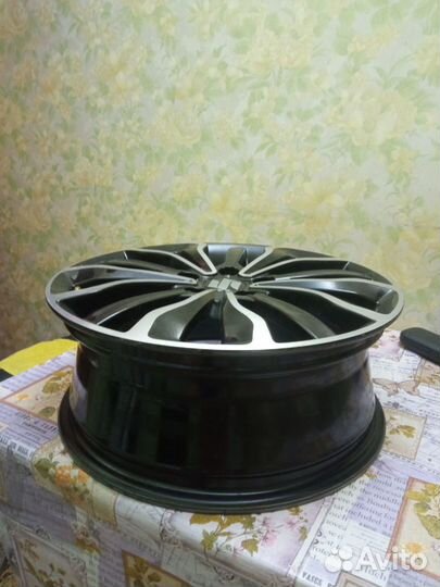 Литые диски r17 5x114