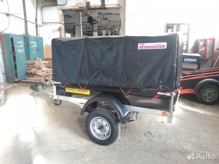 Прицеп Чёрный 821303 Крепыш 2 с высоким тентом