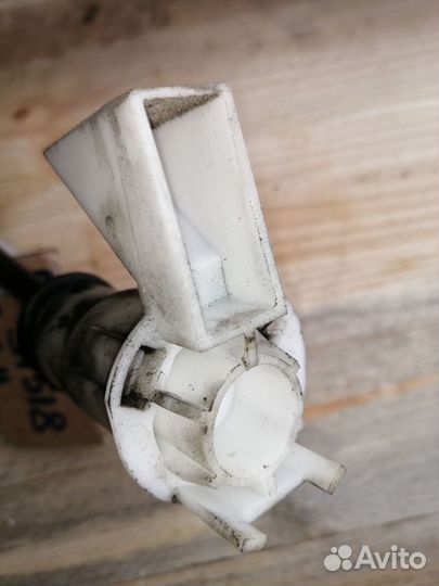 Тяга замка капота Ford Focus 2