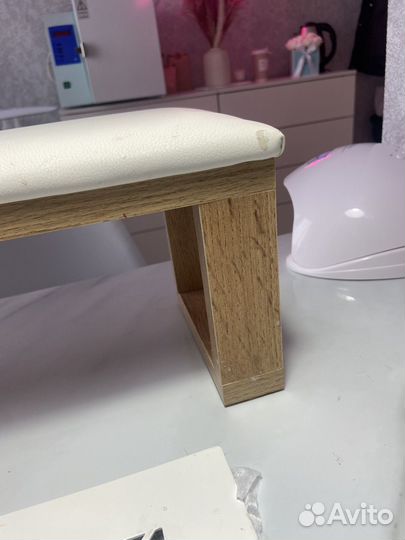 Подставка для маникюра