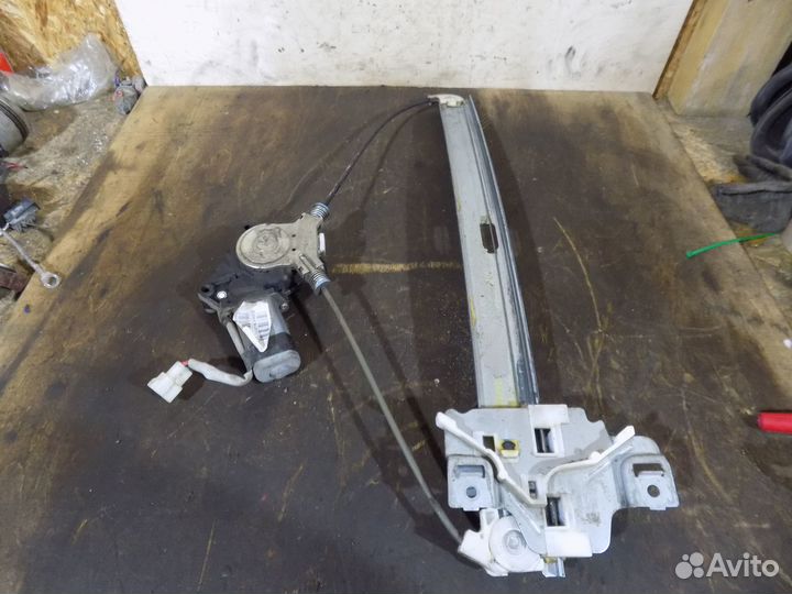 Стеклоподъемник задний левый Great Wall Hover H3