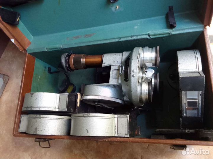 Кинокамеры родина, конвас, pentaflex 16, бачки