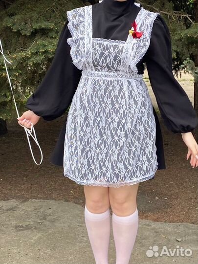 Белый школьный фартук