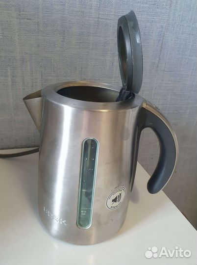 Чайник Bork K800