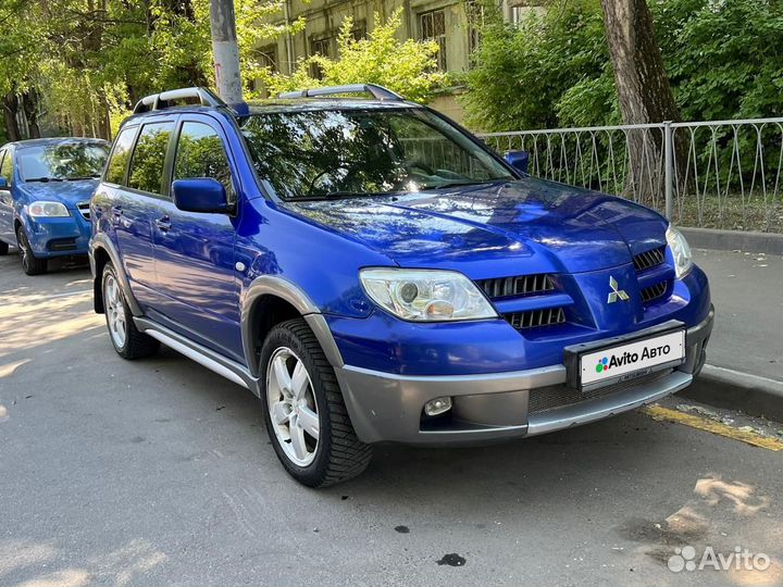 Mitsubishi Outlander 2.4 AT, 2005, 247 400 км