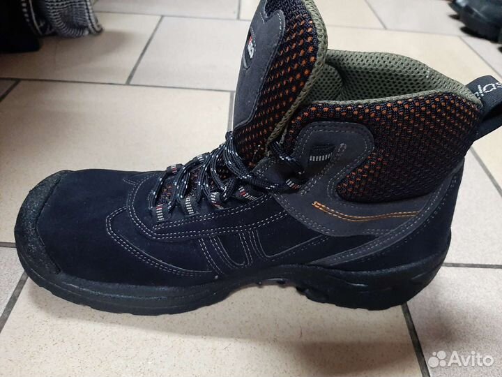 Ботинки рабочие р 44.5