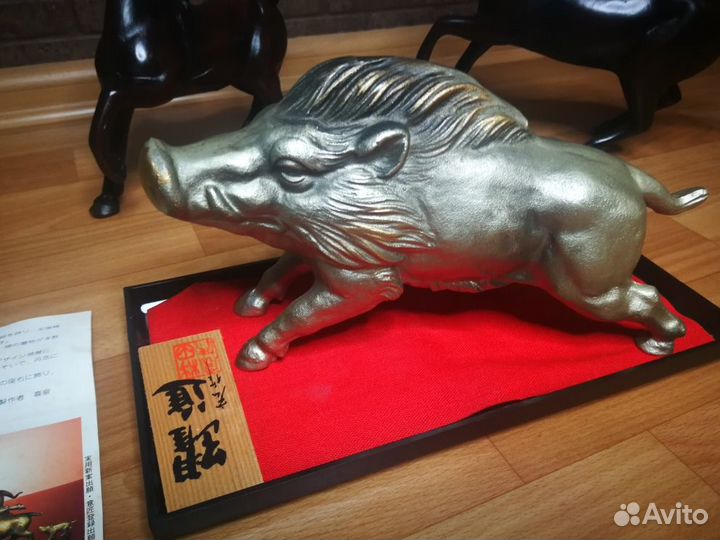 Статуэтки из чугуна и керамики. хх век