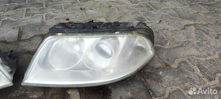 Передняя левая фара Пассат Б5+