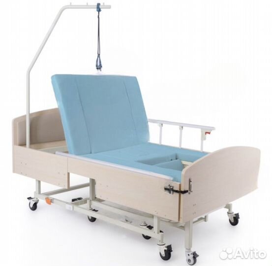 Медицинская кровать для ухода за больными