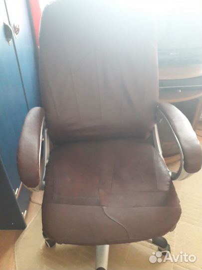 Компьютерное кресло натуральная кожа