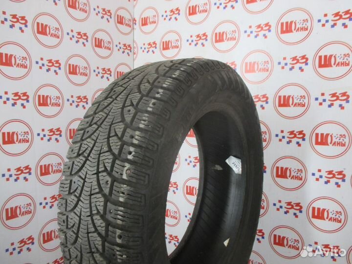 Pirelli Winter Carving Edge SUV 215/55 R16