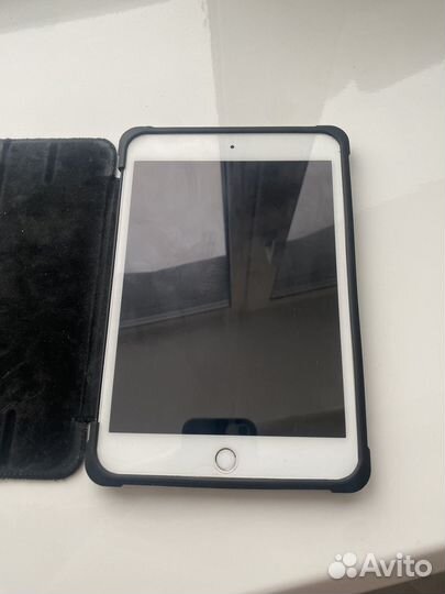 iPad mini 4 128gb