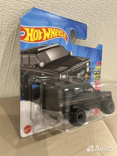 Hot wheels jeep