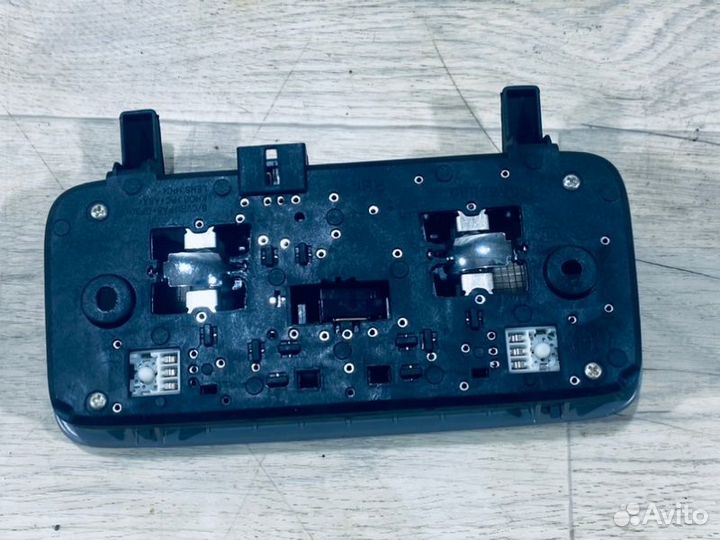 Плафон салонный Kia Rio 3 седан G4FC 1.6 2015