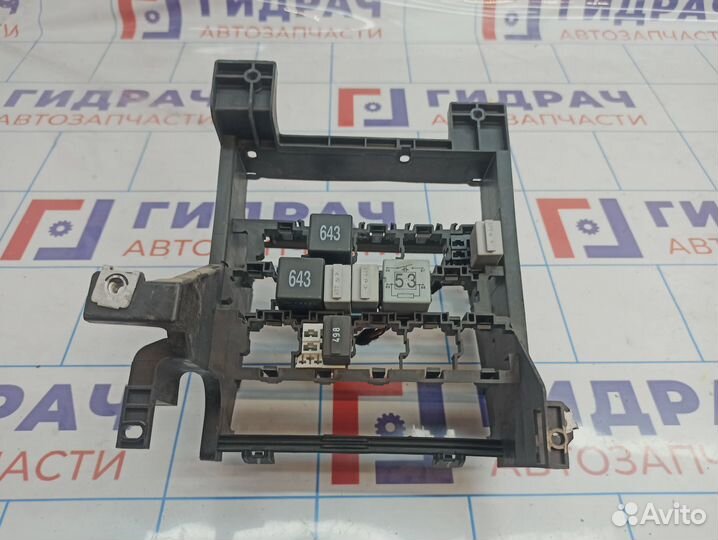 Блок реле Volkswagen Jetta (A6) 5C0907371