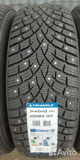 Triangle IcelynX TI501 235/60 R18