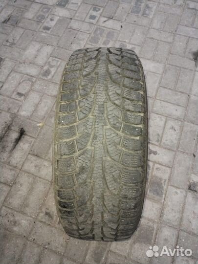 Hankook Winter I'Pike 235/55 R18 T