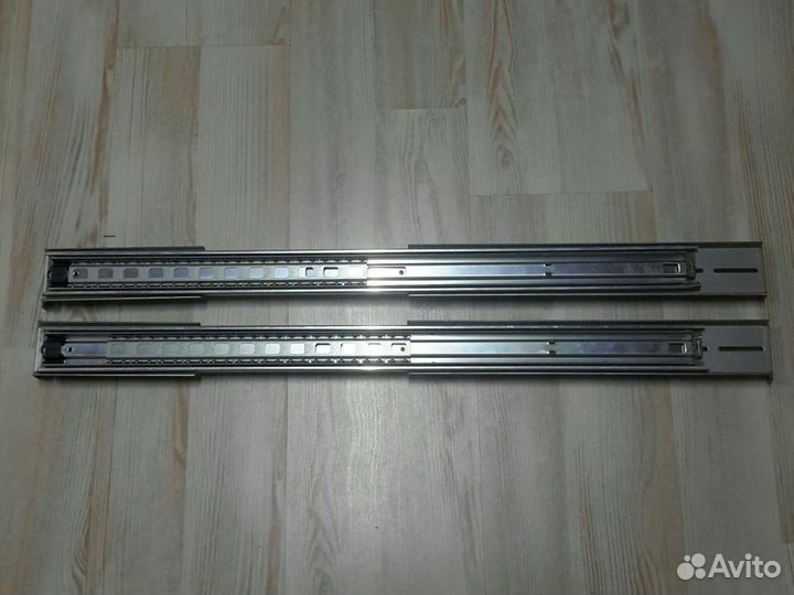 Рельсы IBM 01-01-860R03/01-01-860R04/ 1U