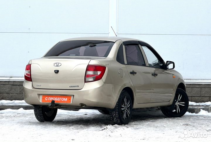 LADA Granta 1.6 МТ, 2012, 175 000 км