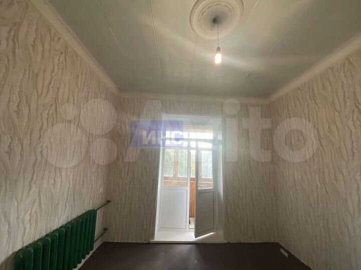 Комната 13,4 м² в 3-к., 4/4 эт.