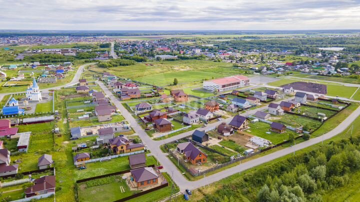 Дом 171,4 м² на участке 10,7 сот.