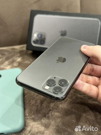iPhone 11 Pro, 64 ГБ