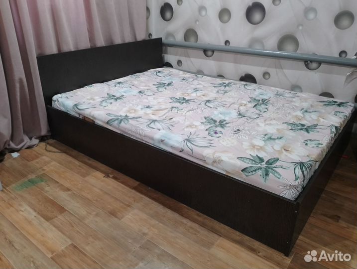 Кровать 160/200