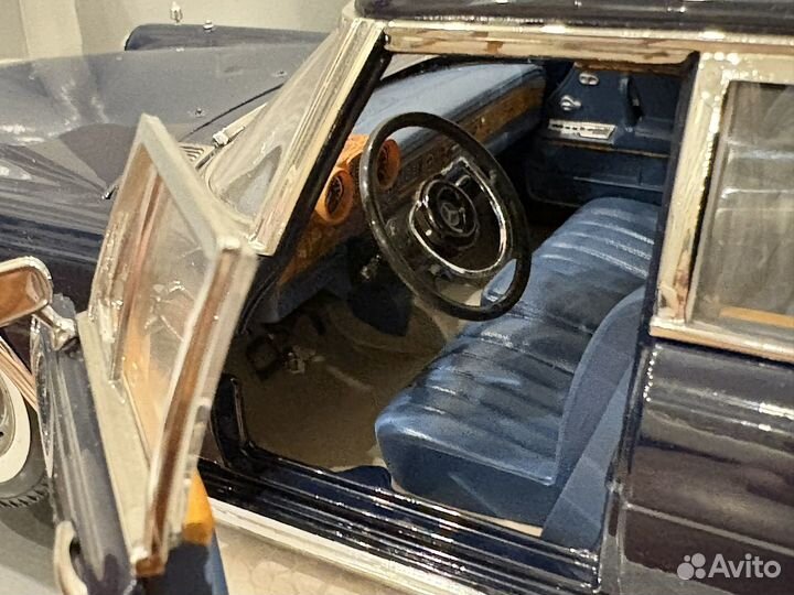 1/18 SunStar Mercedes-Benz 600