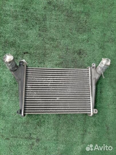Радиатор интеркулера toyota dyna XZU414 N04C-T кон