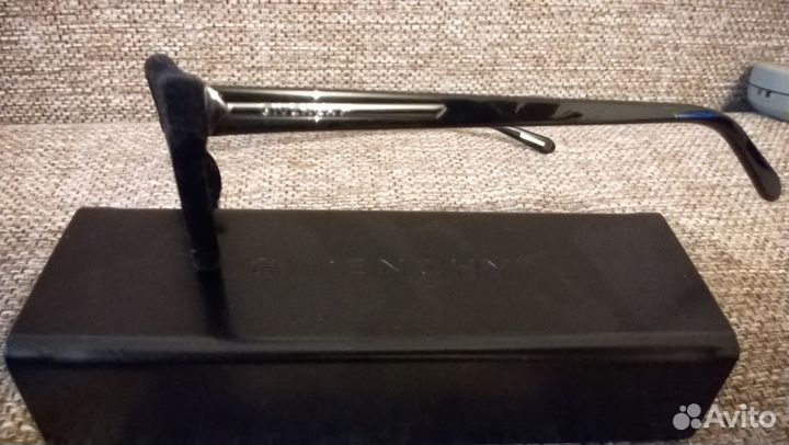 Оправы Givenchy 2шт