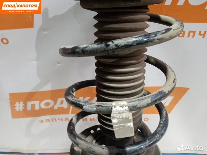 Стойка амортизатора передняя левая Hyundai Tucson