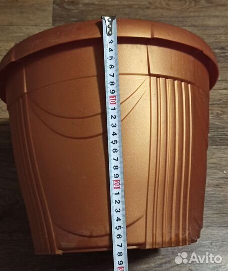 Горшок для растений