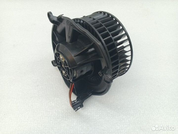 Мотор печки Mercedes-Benz E-Class W211 M112 2004