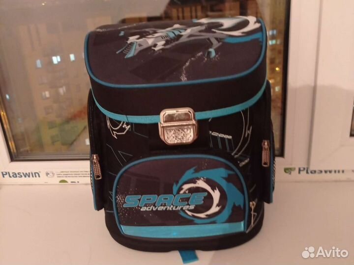 Рюкзак школьный новый