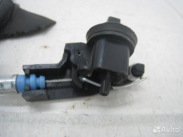 Трос открывания лючка бензобака Nissan Qashqai J10