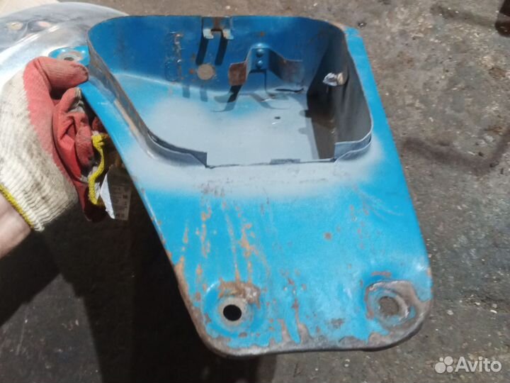 Левый ящик бардачок для иж 3 - 4