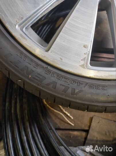 Zeta Alventi 235/40 R18