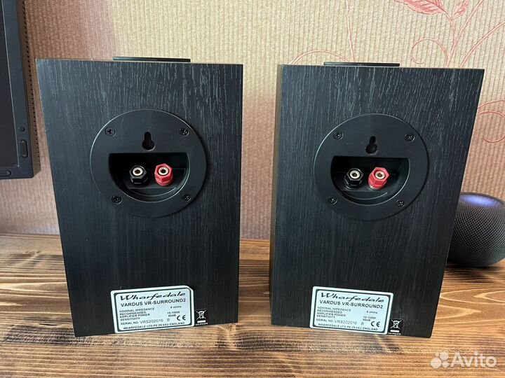 Полочная акустика Wharfedale