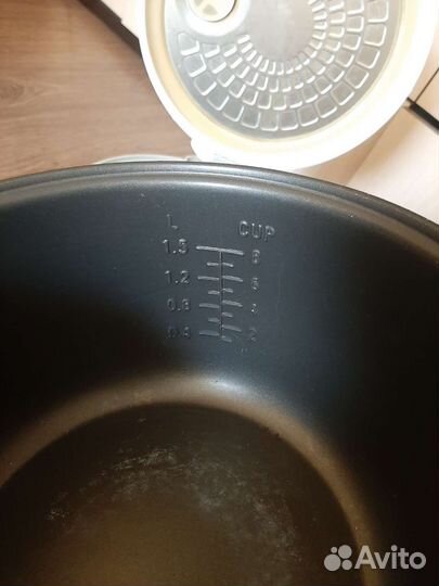 Мультиварка Lentel MXB-4LD11