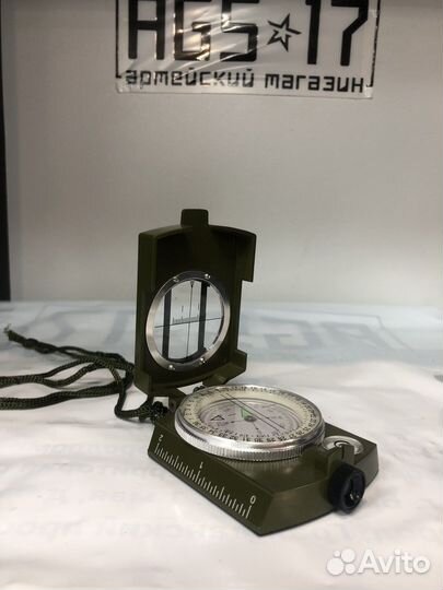 Компас Lensatic