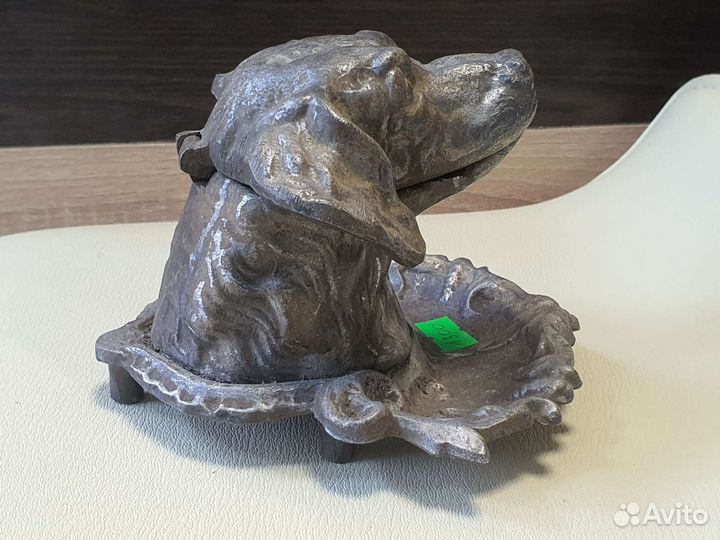 Чернильница-Шкатулка из металла. Собака